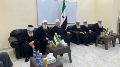 الجيش السوري ينسحب من أشرفية صحنايا وسط تنسيق أمني مع وجهاء المنطقة بعد استعادة الأمن.. 1 الجيش السوري ينسحب من أشرفية صحنايا