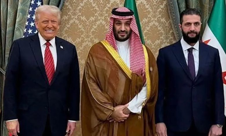 ماذا بعد رفع العقوبات جزئياً عن سوريا؟ تحليل مجلس الأطلسي لتغيّر السياسة الأميركية 1 ماذا بعد رفع العقوبات جزئياً عن سوريا