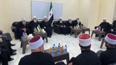 وفد من وجهاء السويداء يزور داريا