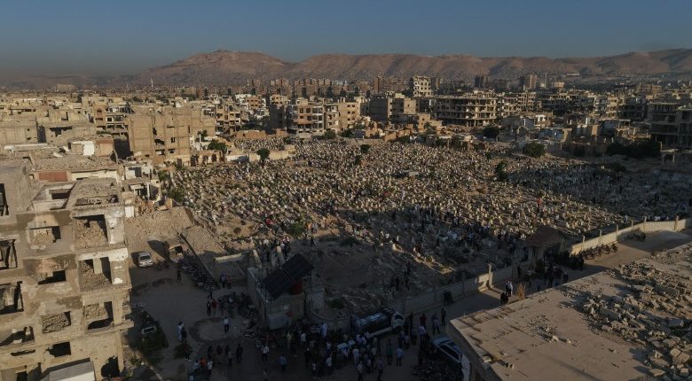 تفجير يهز الشيخ مسكين.. من يقف وراء استهداف مسؤولي النظام السابق؟ 1 تفجير يهز الشيخ مسكين