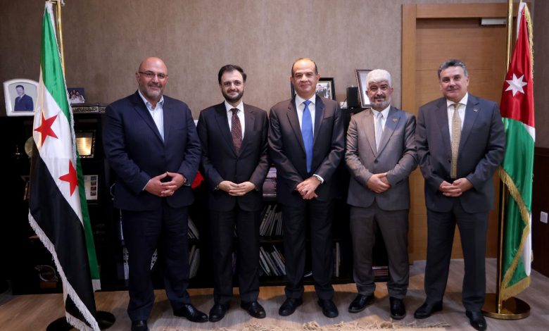 سوريا تعود إلى منظومة الاتصالات العالمية: بعد عقد من العزلة الرقمية 1 سوريا تعود إلى منظومة الاتصالات العالمية