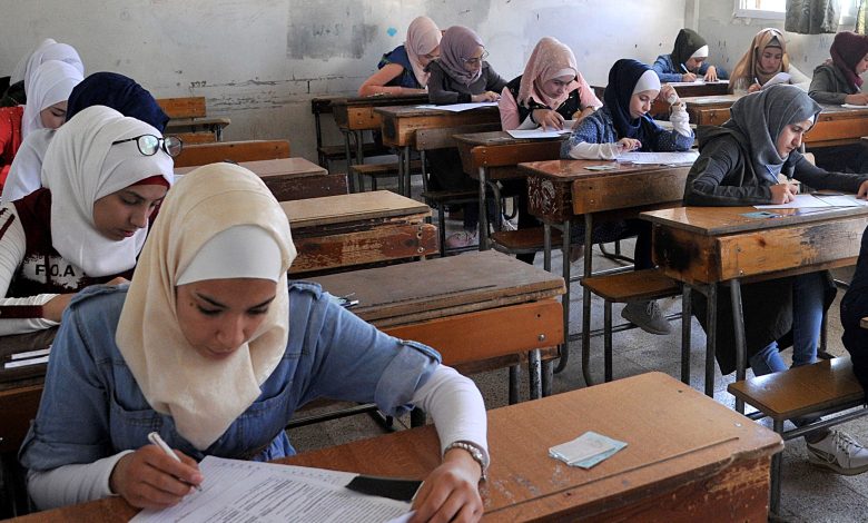وزارة التربية السورية تنفي تأجيل امتحانات الثانوية في سوريا 2025 وتؤكد انطلاقها في موعدها المحدد 1 تأجيل امتحانات الثانوية في سوريا 2025