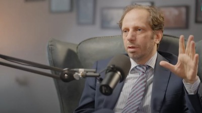 صلاحيات الهيئة الانتقالية وملاحقة الأسد عبر الإنتربول:؟ عبد الغني يوضح 1 صلاحيات الهيئة الانتقالية وملاحقة الأسد عبر الإنتربول