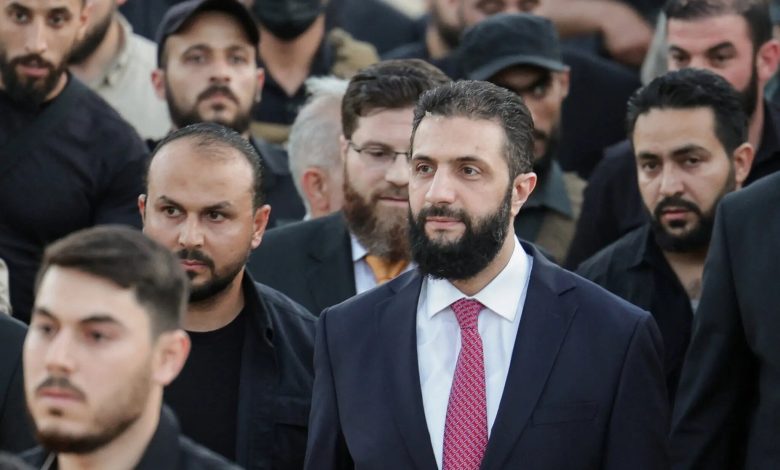 واشنطن تسعى لرفع العقوبات عن الرئيس السوري أحمد الشرع ووزير الداخلية 1 رفع العقوبات عن الرئيس السوري أحمد الشرع