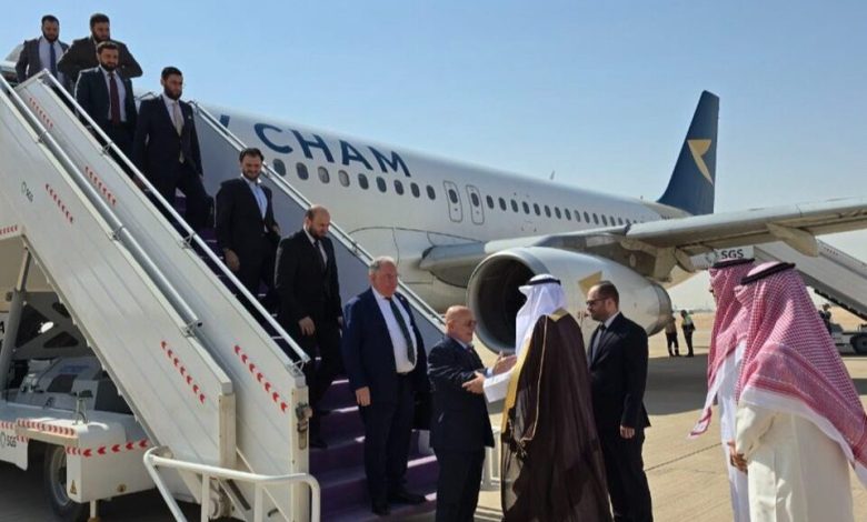 وفد وزاري سوري يصل الرياض